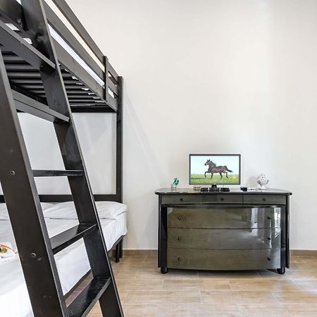 San Nicola Apartments By Rentbeat Bari Exterior photo